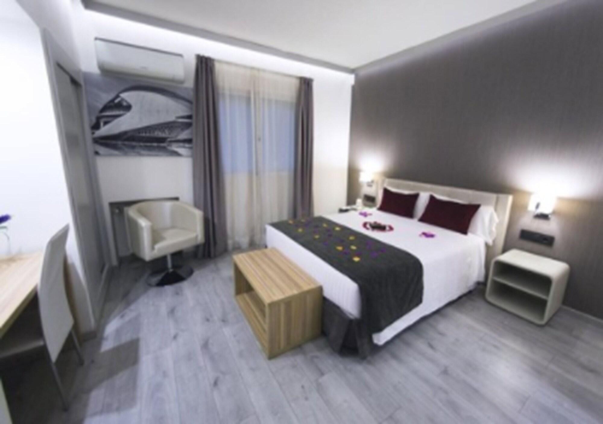 Sweet Hotel Renasa Valencia Exterior photo