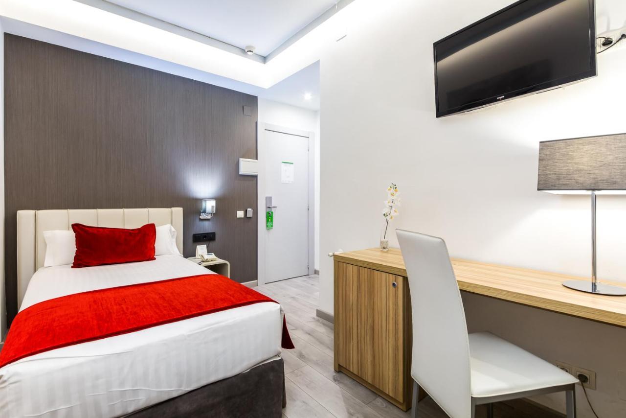 Sweet Hotel Renasa Valencia Room photo
