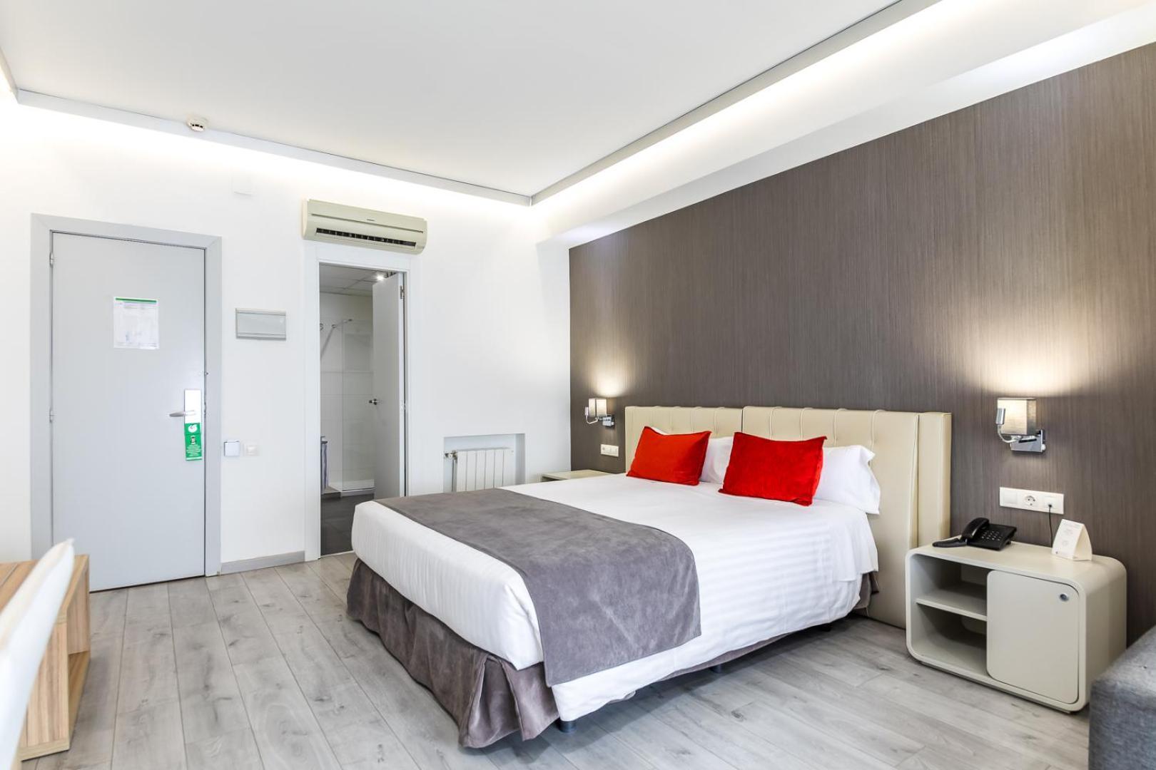 Sweet Hotel Renasa Valencia Room photo